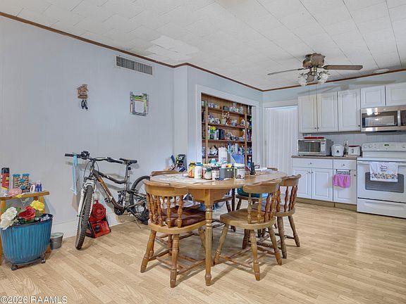 5th image of 1532 Sterling Rd