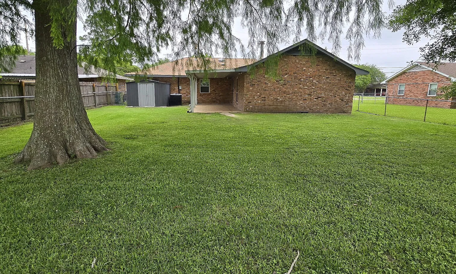 58920 Darby Ave — Photo 2