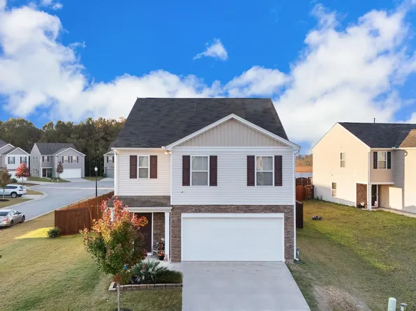 1349 Ledsham Ct, Greer, SC 29651