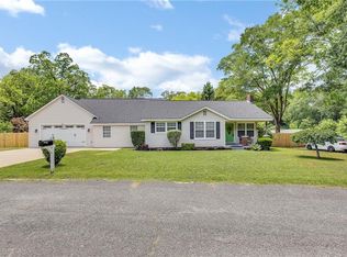 18 Ellis Ave, Williamston, SC 29697