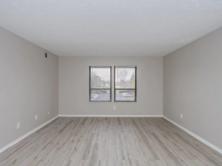 The Woodside Apartments - SPECIAL PROMOTIONS — Photo 18