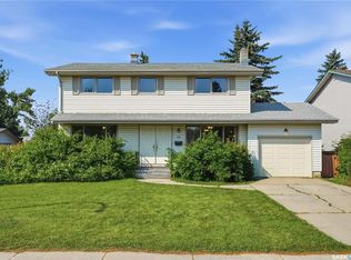 78 Harvard CRESCENT, Saskatoon, SK S7H 3R1