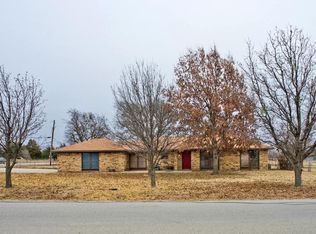 287 Mockingbird Ln, Decatur, TX 76234