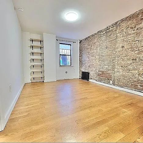350 Greene Ave #1 — Photo 3