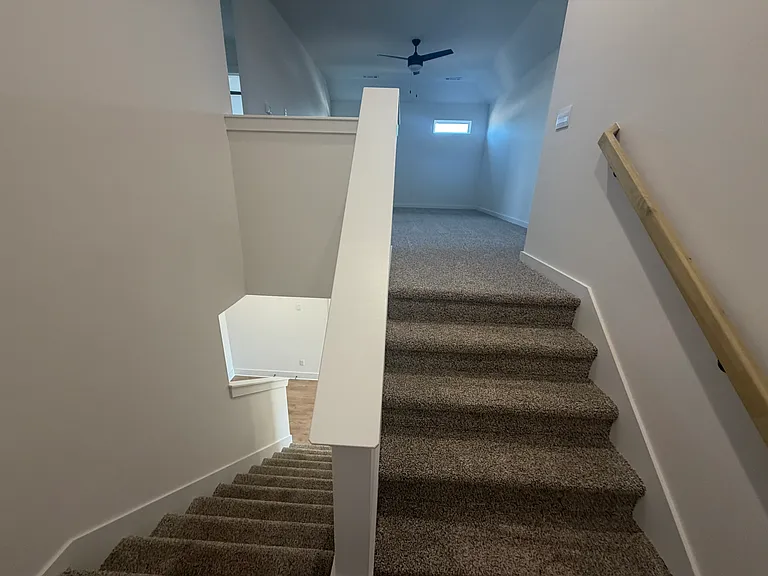 2341 Max Ave — Photo 10