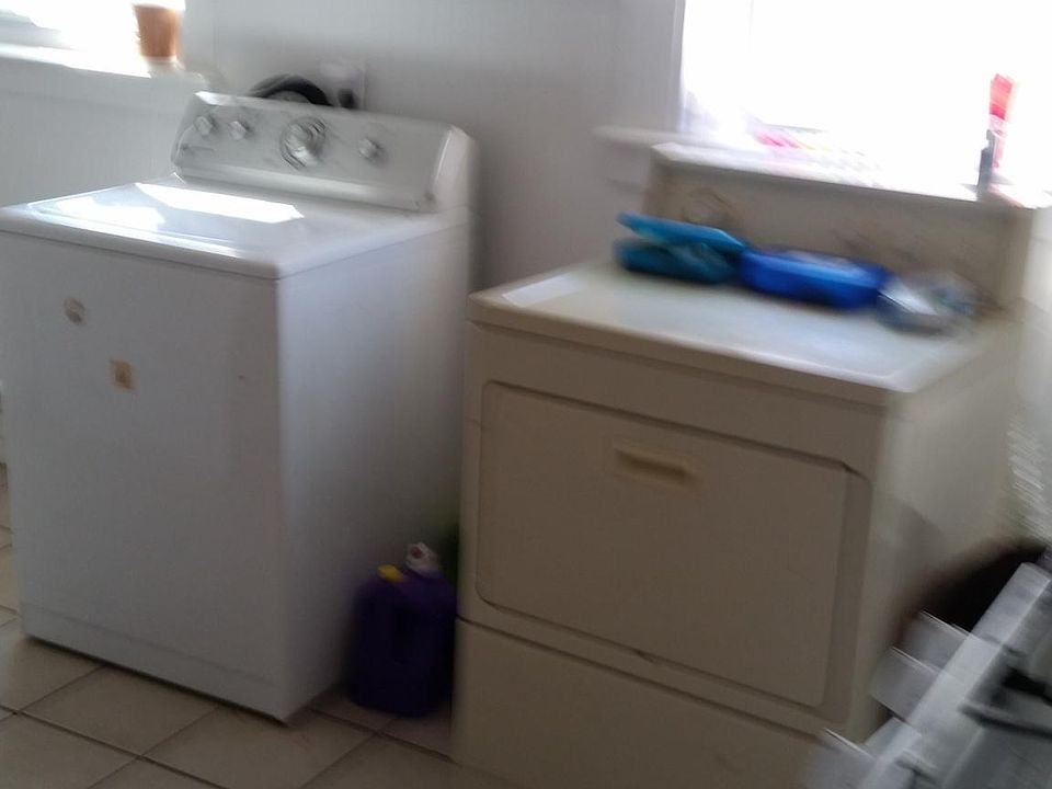 2nd image of 54 Warner St