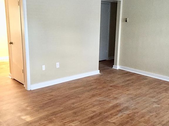 3rd image of 120 E Miller St APT 17