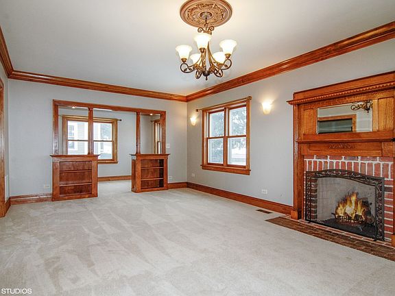 5th image of 223 S Cass Ave