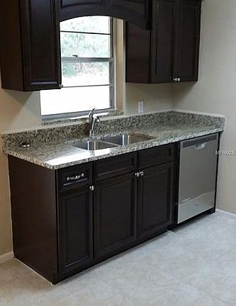 4th image of 121 Debary Dr