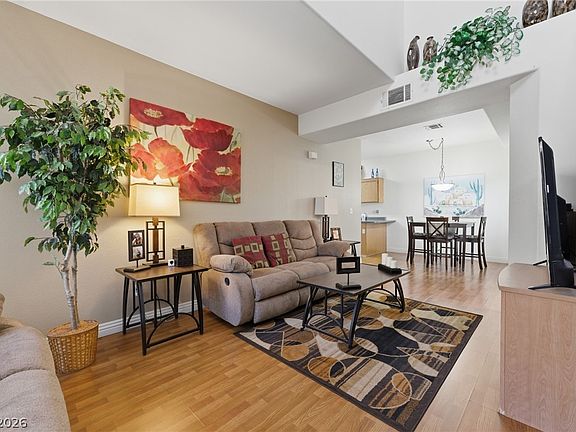 4th image of 475 Baby Eagle St