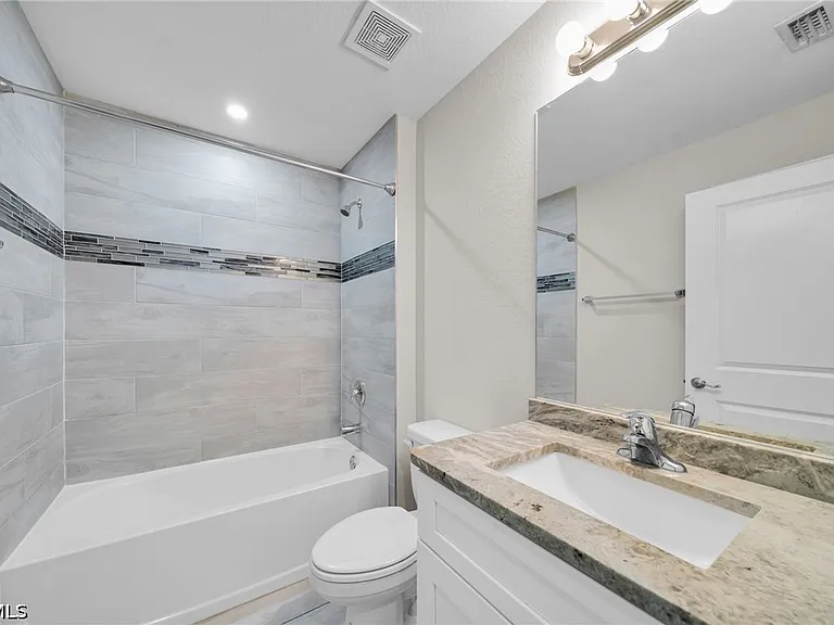 4326 NE 24th Place Cpe — Photo 16