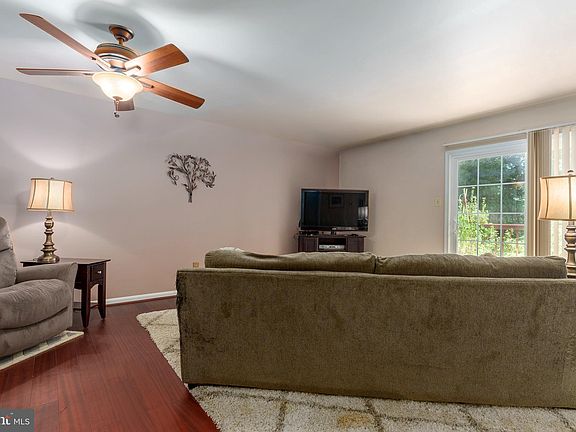 4th image of 56 Andrews Ct #56