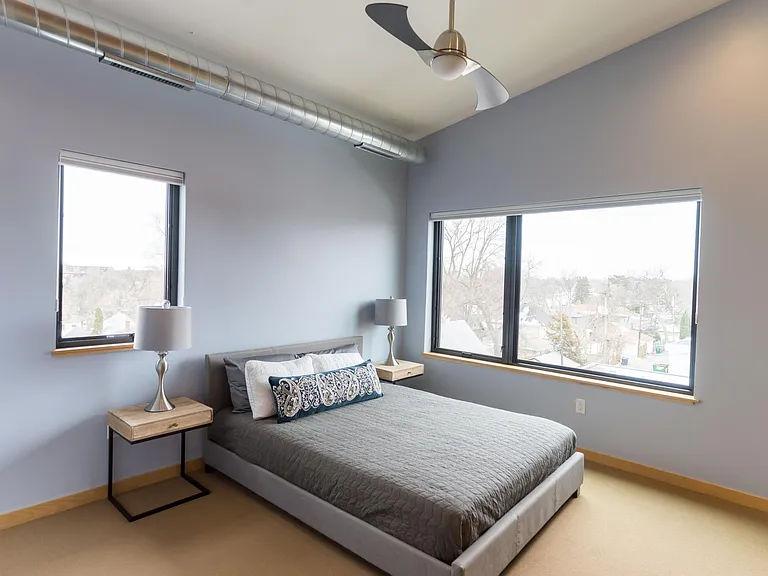 3453 Hennepin Ave #3 — Photo 7