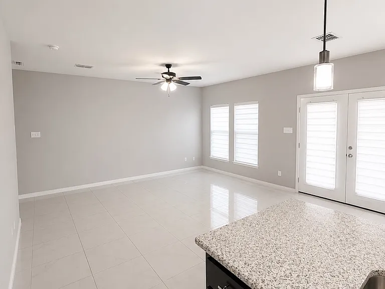 4225 Gavilan Dr — Photo 5