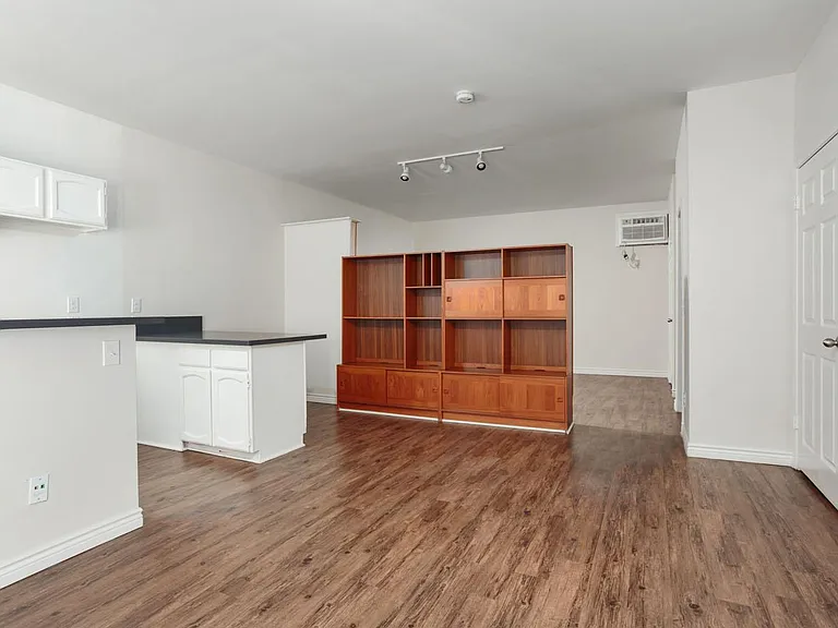 5628 Colfax Ave #3 — Photo 3