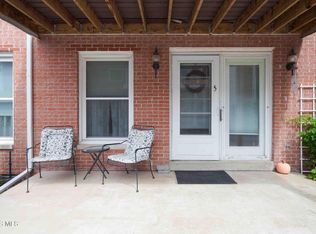 1932 Queenswood Dr, Findlay, OH 45840