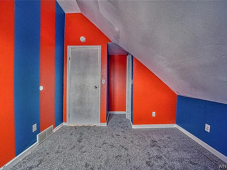 60 Velore Ave — Photo 40