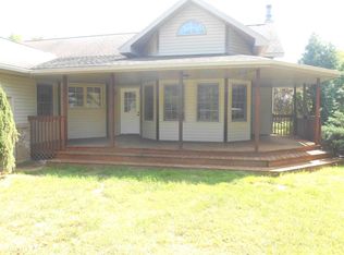 9855 Reynolds Rd, Horton, MI 49246