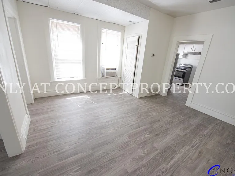 5000 S Jones Ct — Photo 41