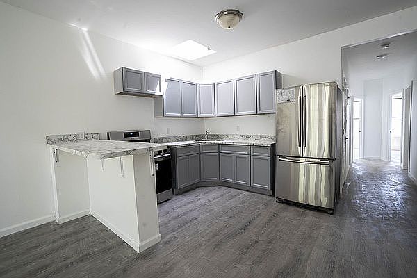 1st image of 198 Sterling St #2