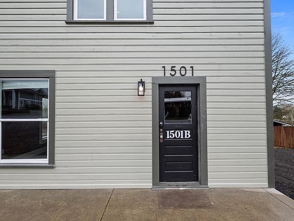 3rd image of 1501 2nd St #B