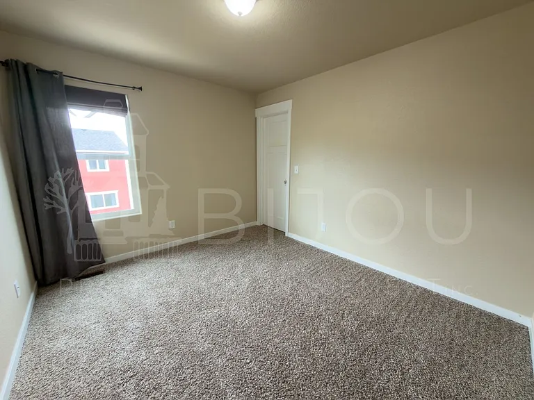 7356 Big Prairie Ct — Photo 13