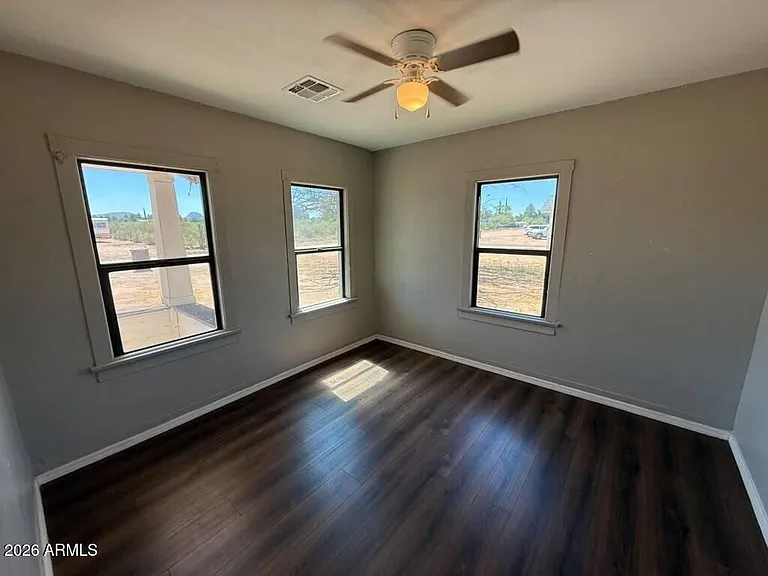 2132 N Cougar Pl — Photo 16