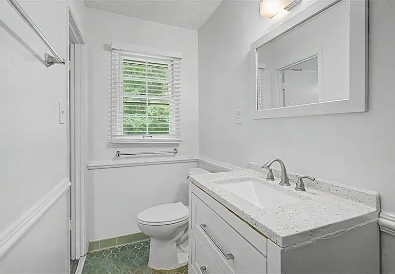 2985 Fredrick Dr — Photo 32