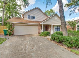 912 N Rivershire Dr, Conroe, TX 77304