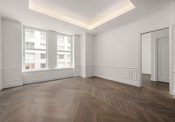 3rd image of 10 Leonard St APT 7K