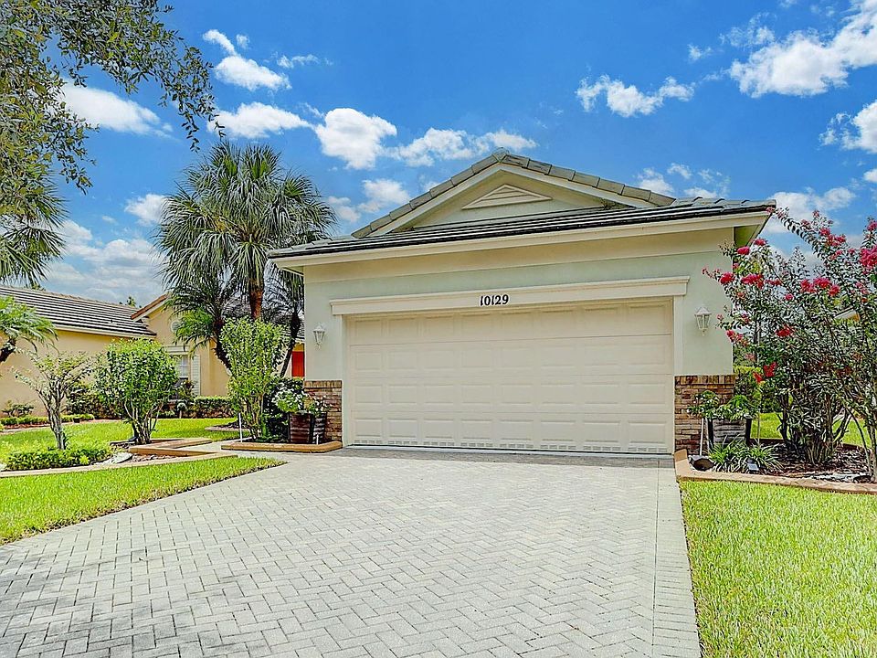 1st image of 10129 SW Brookgreen Circle