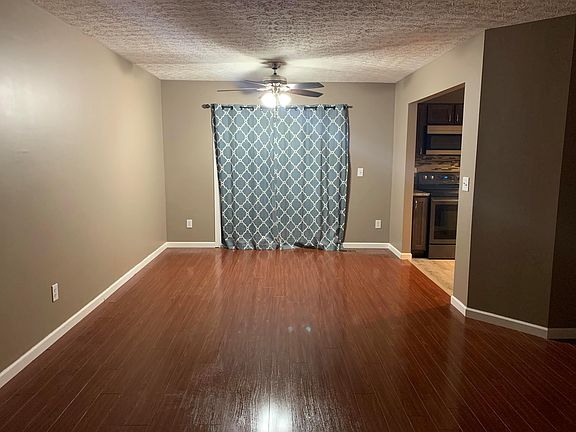 4th image of 2180 Brookbank Dr