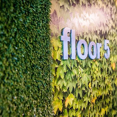 Rented by Nooklyn NYC LLC | media 80