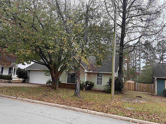 4th image of 113 Silverbrook Dr
