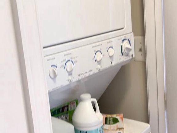 3rd image of 86 Webster St NE APT 204