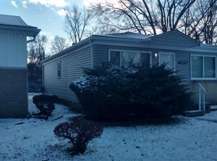 22649 Frisbee St, Detroit, MI 48219