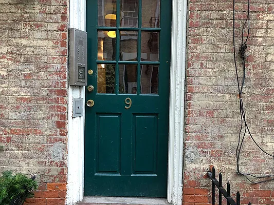 Rented by Downtown Realty Group LTD | media 11