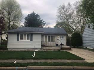 11 Twain St, Bloomfield, NJ 07003