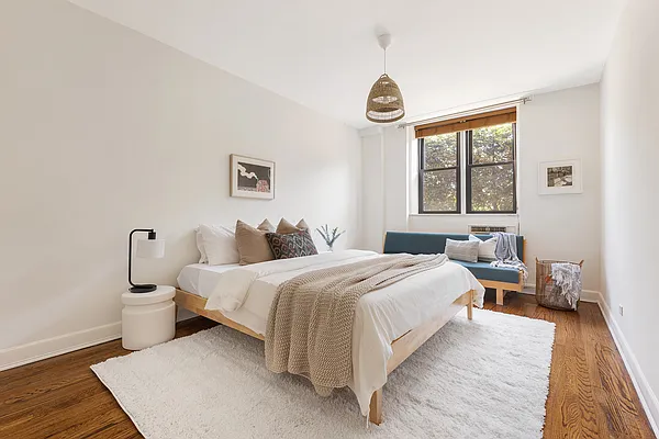 Sold by Compass | media 7
