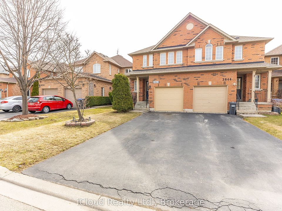 1st image of 3842 Ridgepoint Way