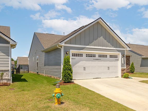 3rd image of 1034 Wilkinson Ln