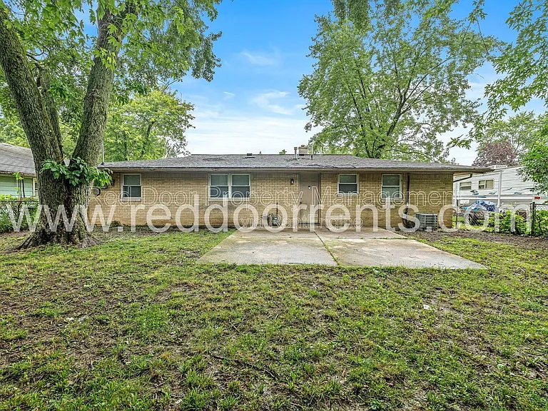 9949 Ellis Dr — Photo 19