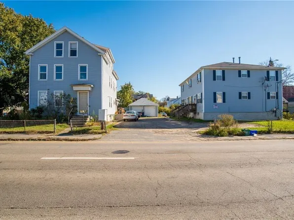 76 Arlington Ave, Warren, RI 02885