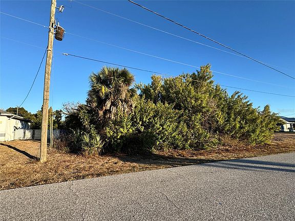 2nd image of 7538 ROSEMONT DRIVE