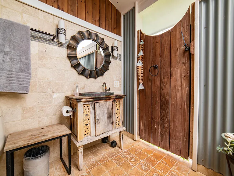 616 Hana Hwy — Photo 22