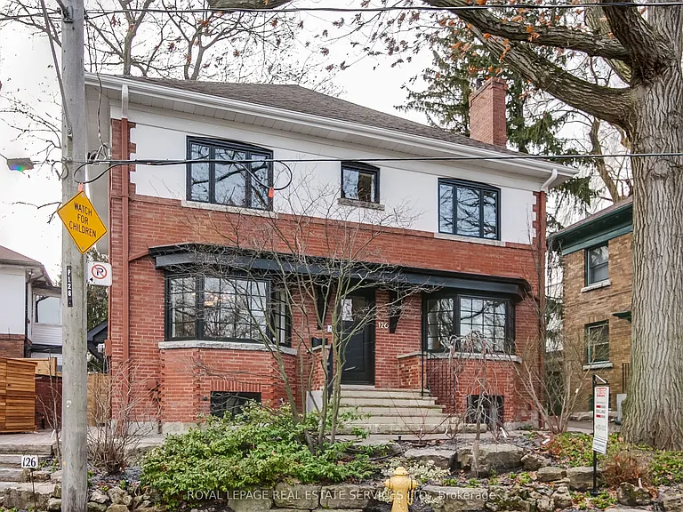 126 Hudson Dr — Photo 1