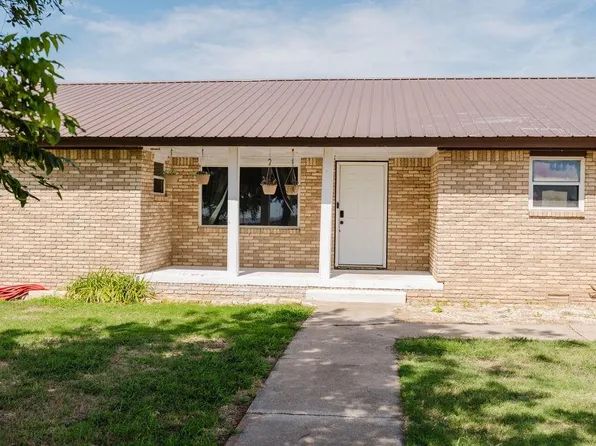 12497 N 1780th Rd, Erick, OK 73645
