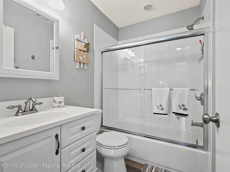 612 Central Ave #1 — Photo 9