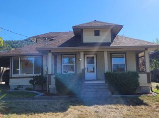 2735 W Jay Ave, Roseburg, OR