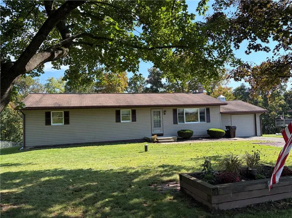 1026 Hosensack Rd, Palm, PA 18070